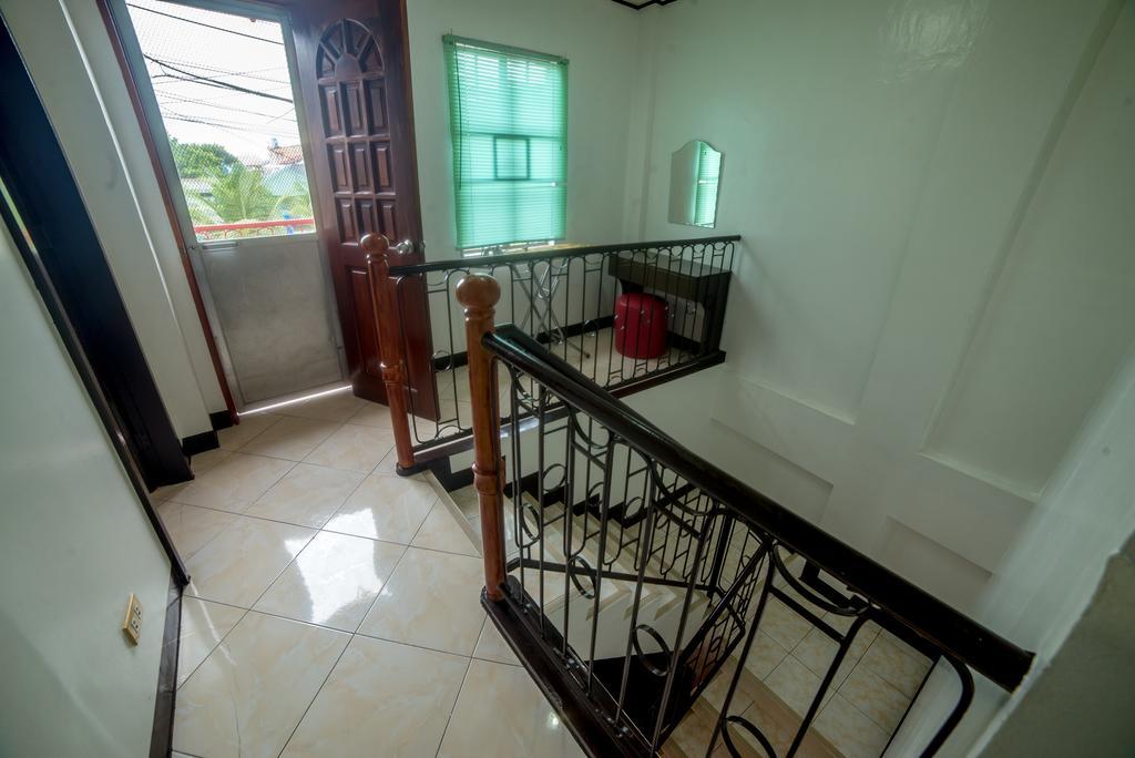 Jenjen'S House Rental Μακτάν Εξωτερικό φωτογραφία